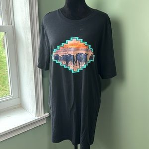 NWT, Sterling kreek, cattle T-shirt, XL
